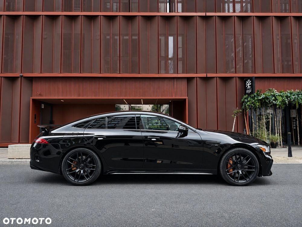 Mercedes-Benz AMG GT 63 S 4Matic+ Speedshift MCT 9G - 2