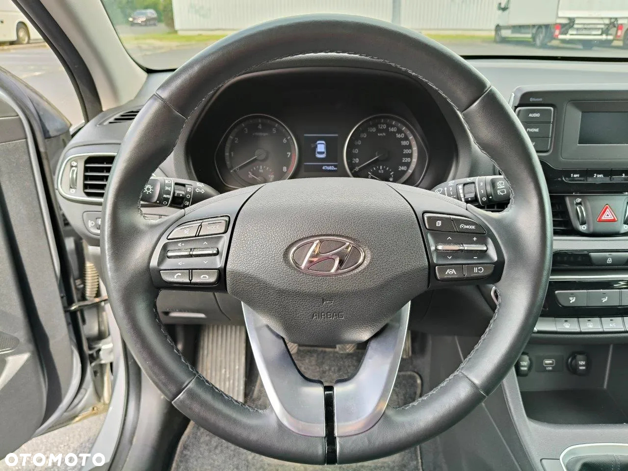 Hyundai i30 1.5 DPI Classic + - 15