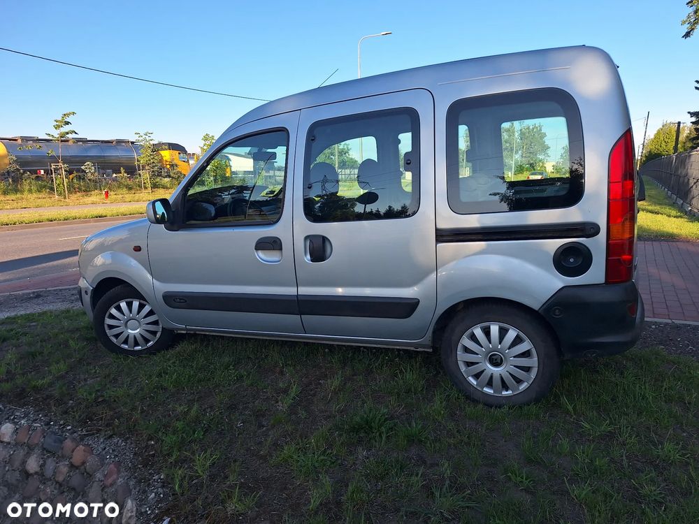 Renault Kangoo 1.6 16V Alize - 8