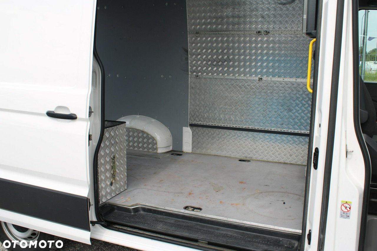 Volkswagen Crafter - 16