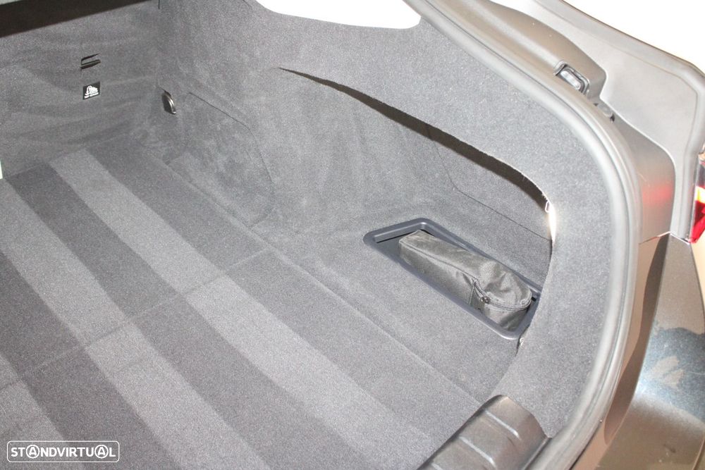 BMW i4 eDrive40 - 45