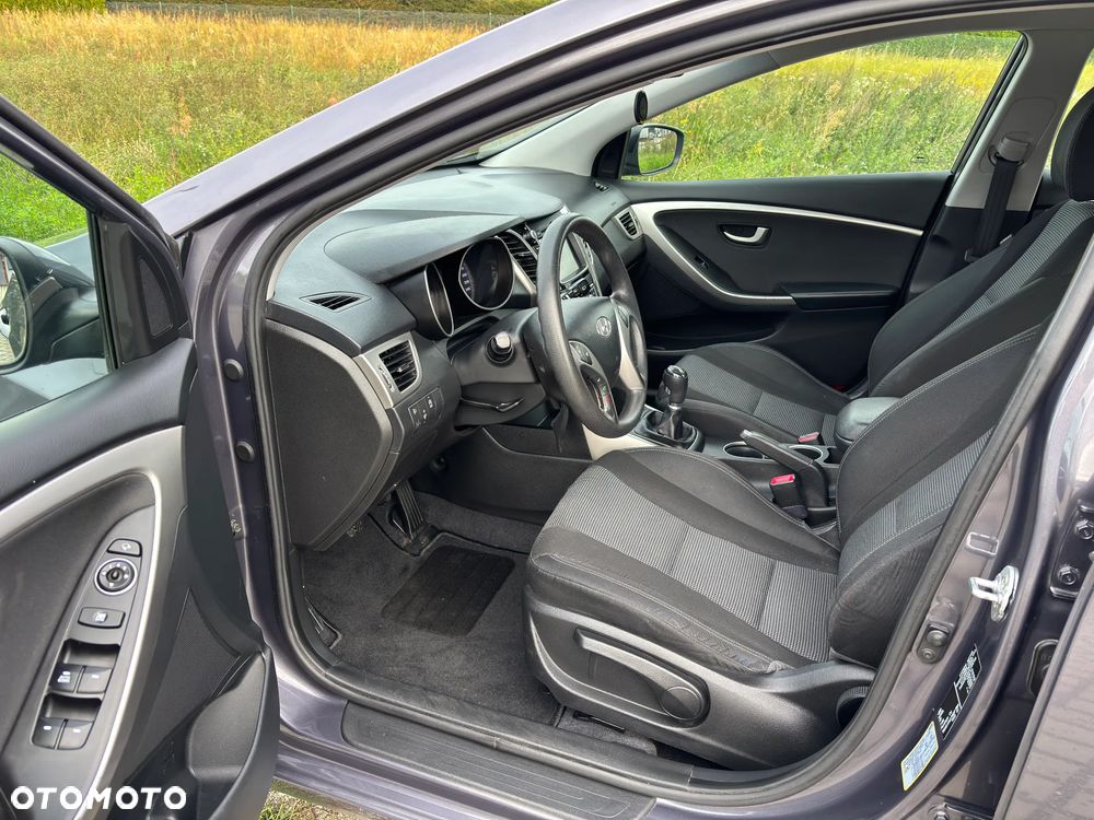 Hyundai i30 i30cw 1.6 CRDi Trend - 6