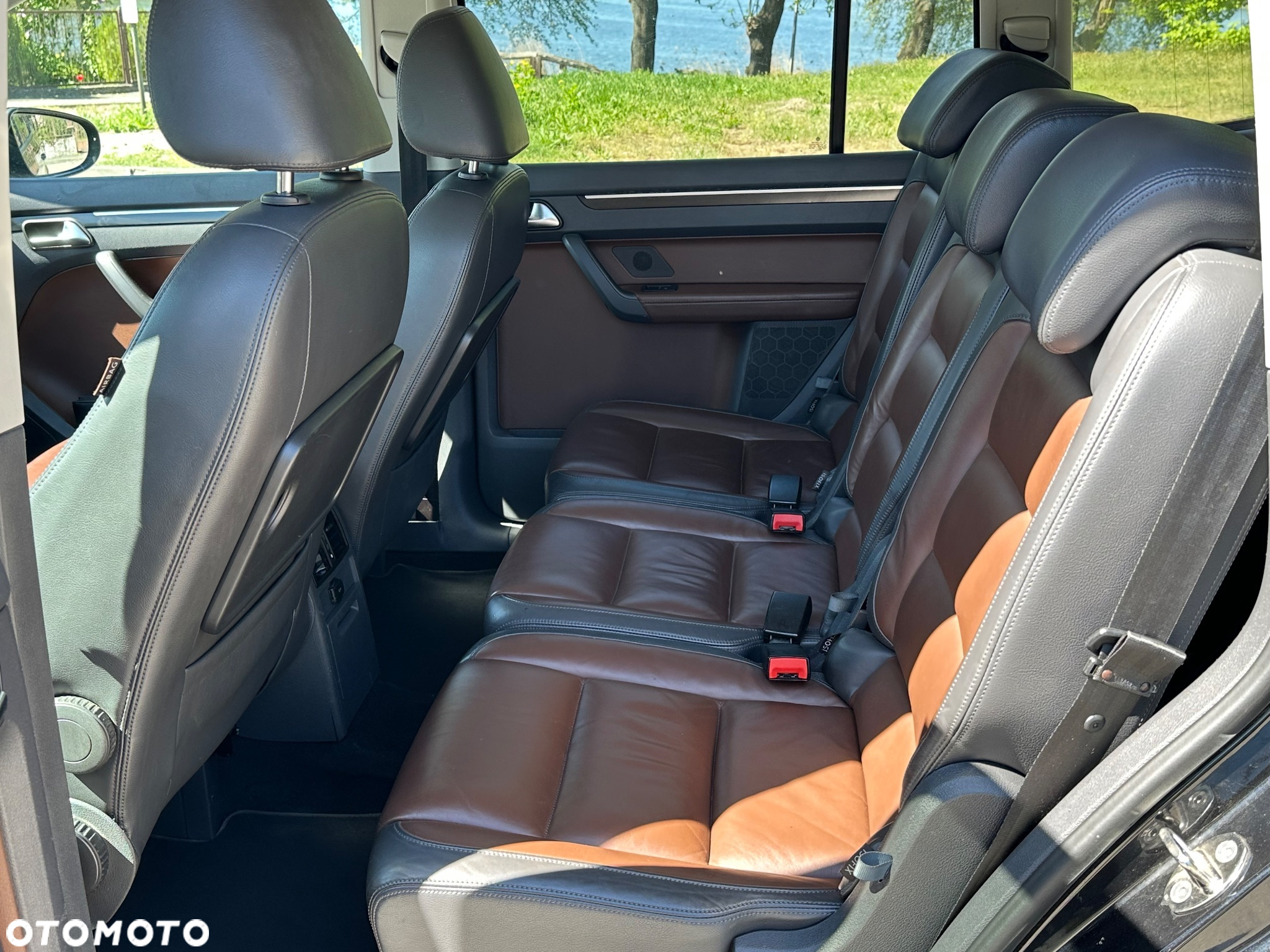 Volkswagen Touran 1.6 TDI DPF Highline - 15