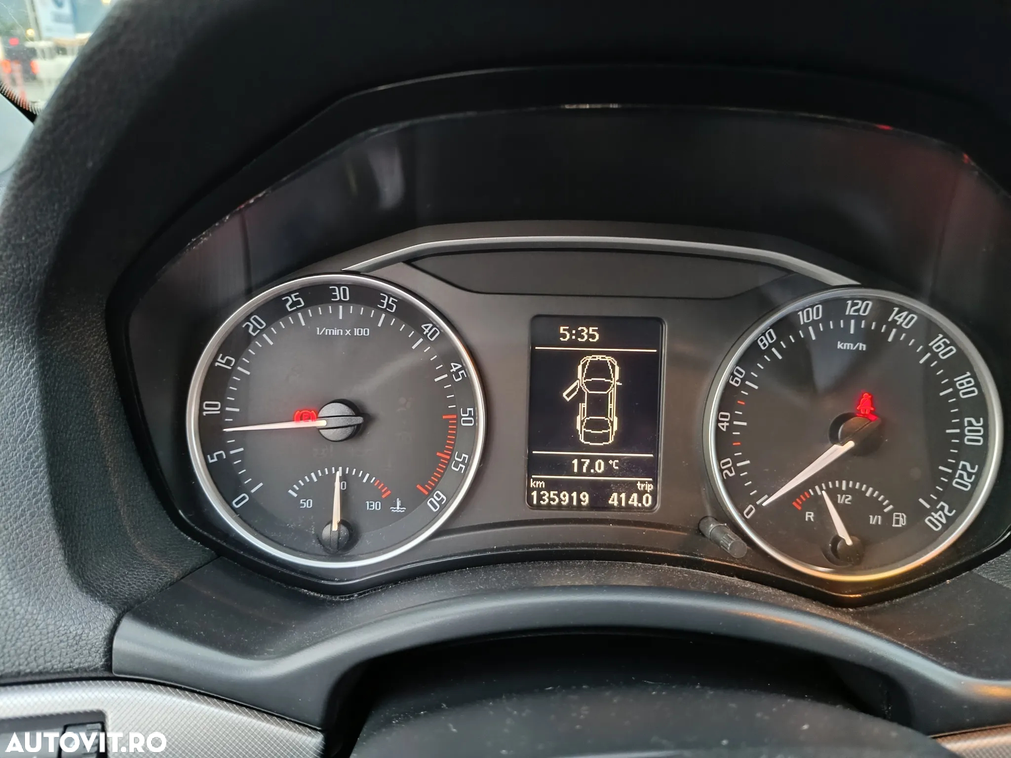 Skoda Octavia 1.6 TDI Business - 6