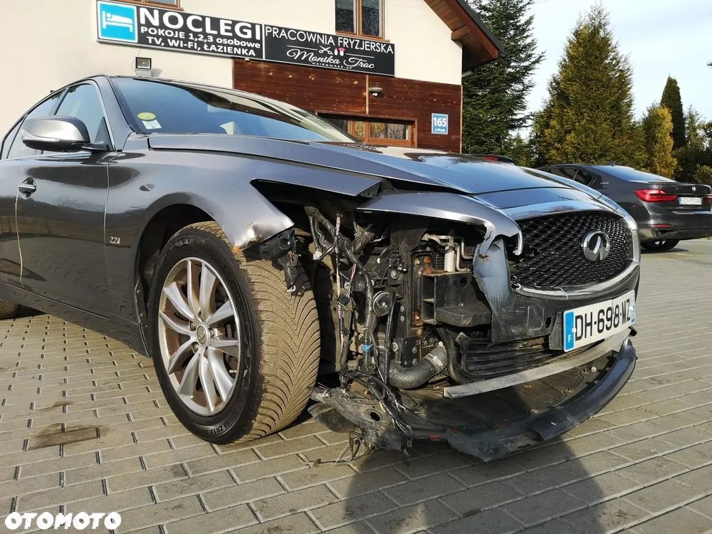 Infiniti Q50 - 17