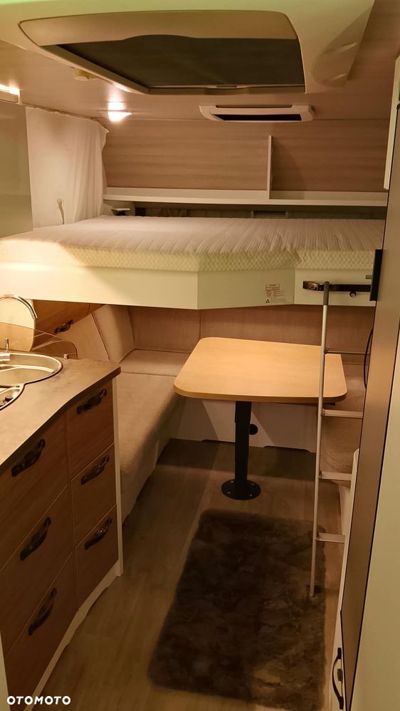 Hymer-Eriba Nova-555-EN - 19