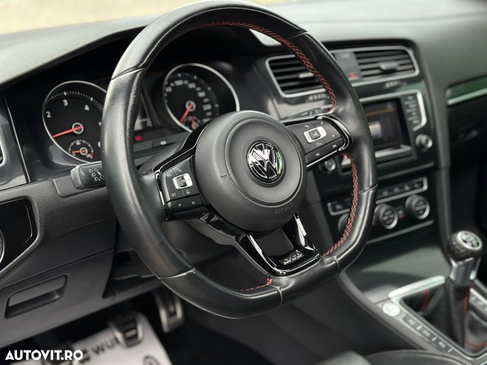 Volkswagen Golf GTD BlueMotion Technology - 6