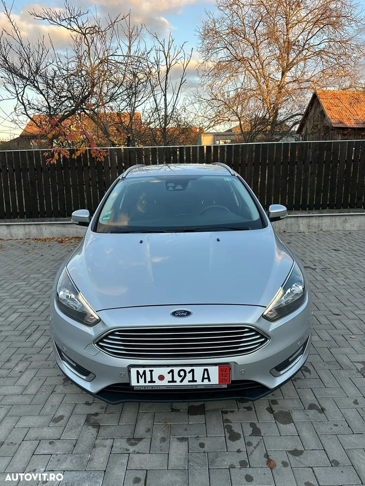 Ford Focus 1.5 EcoBlue Start-Stopp-System TITANIUM - 20