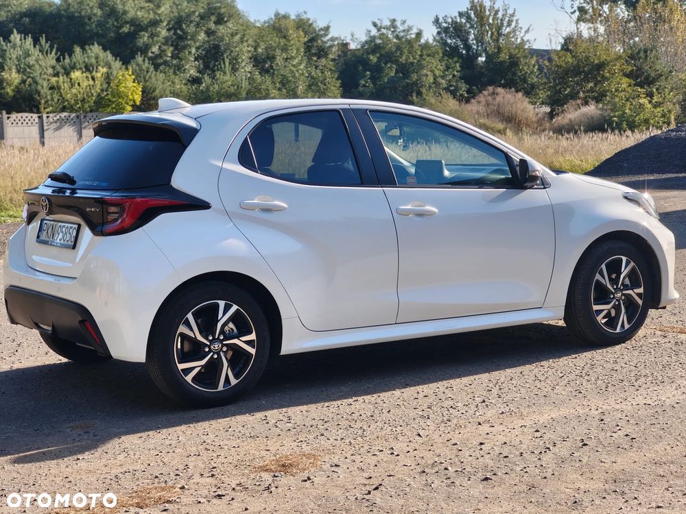 Toyota Yaris Hybrid 1.5 Style - 2