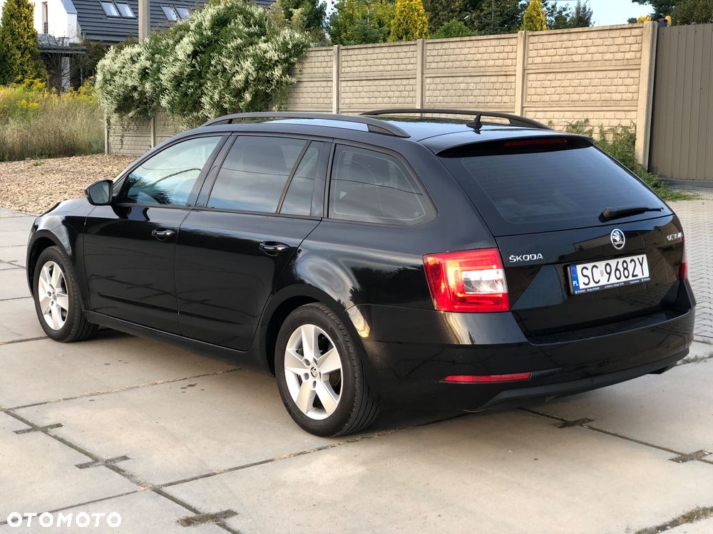 Skoda Octavia 2.0 TDI SCR Ambition DSG - 6