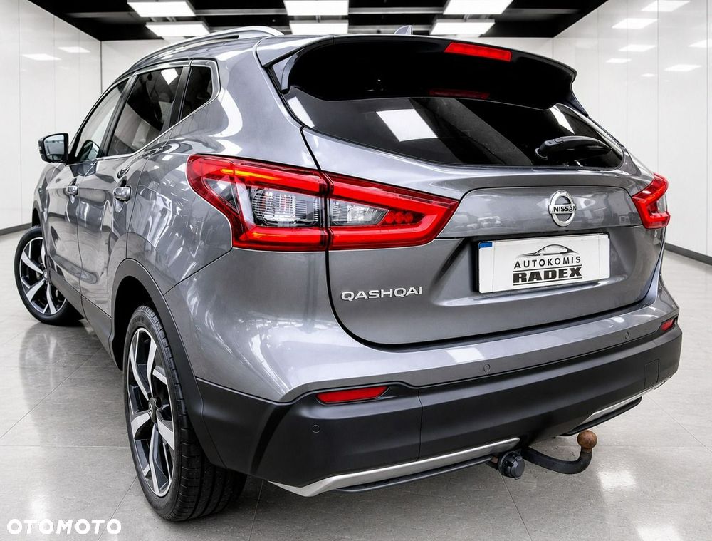 Nissan Qashqai 1.2 DIG-T Xtronic TEKNA+ - 36