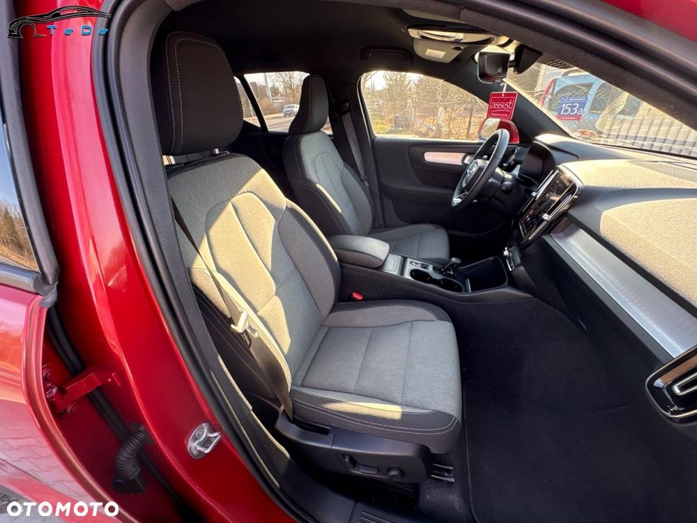 Volvo XC 40 B5 B AWD Geartronic Inscription - 31