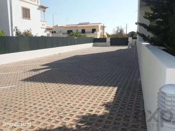 Vende-se moradia T4, em Condomínio Fechado - Grande imagem: 5/28