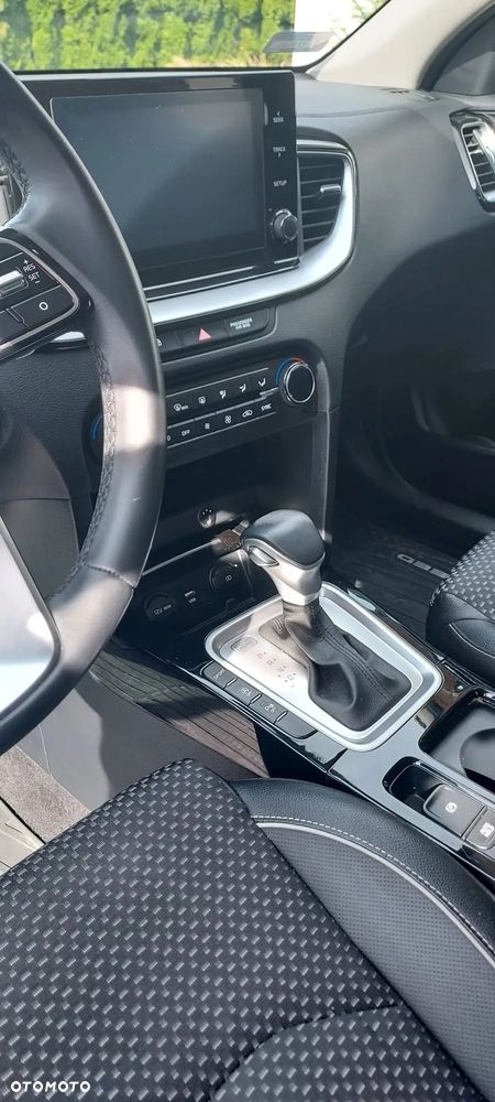 Kia XCeed 1.4 T-GDI L DCT - 12