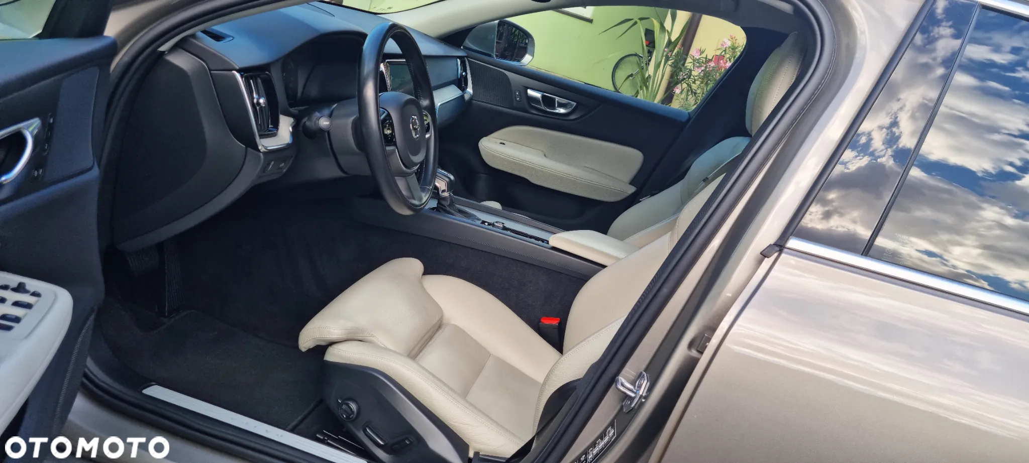 Volvo V60 D4 Geartronic Inscription - 22