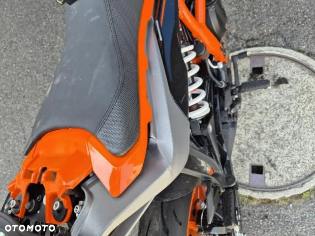 KTM Duke - 23