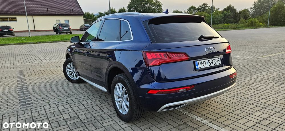Audi Q5 2017 photo 2
