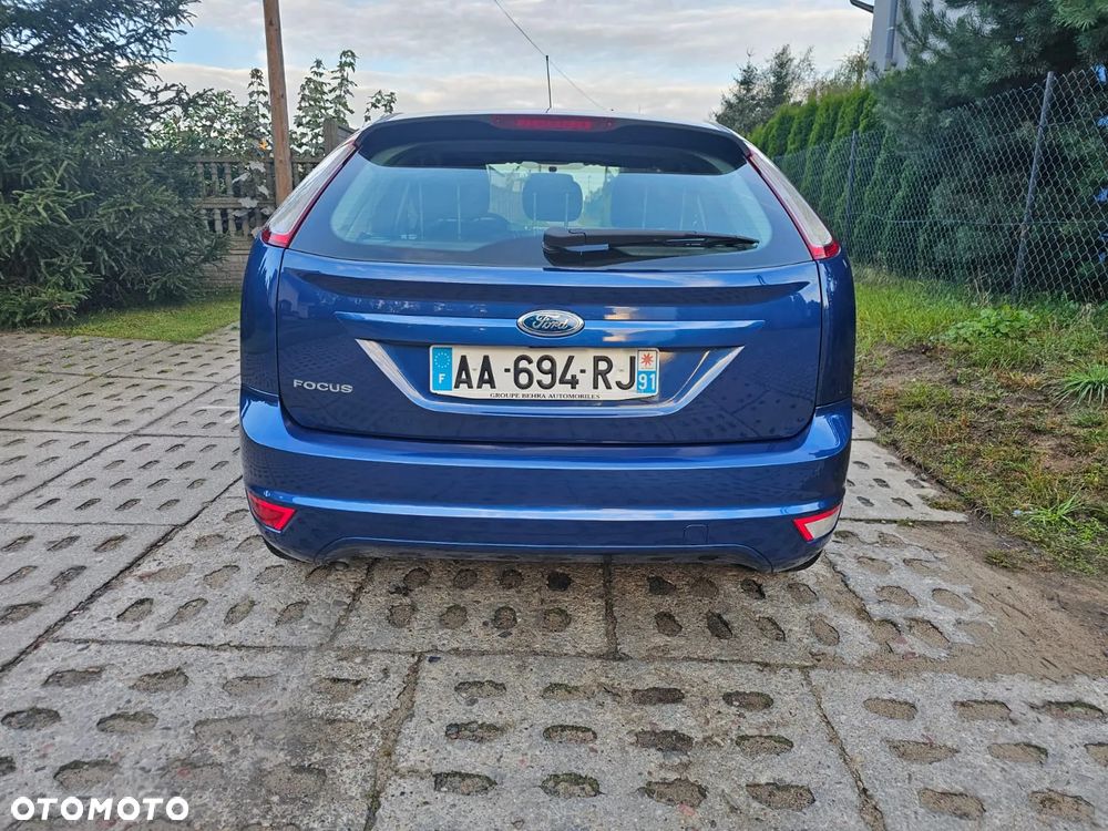 Ford Focus 1.6 TDCi Ambiente - 11