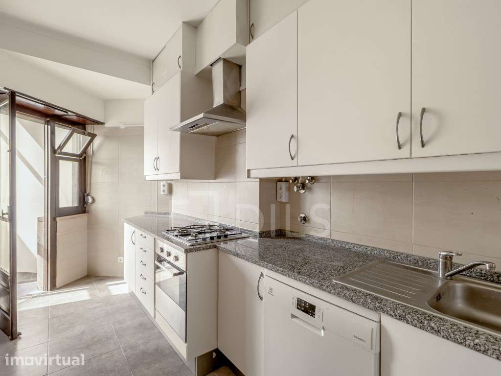 Apartamento T2 renovado nas Avenidas Novas, em Lisboa - Grande imagem: 5/24