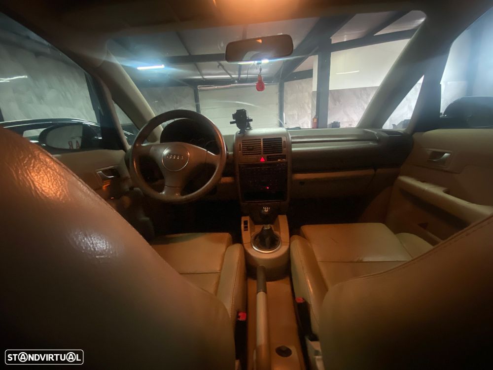 Audi A2 1.4 Attraction - 10