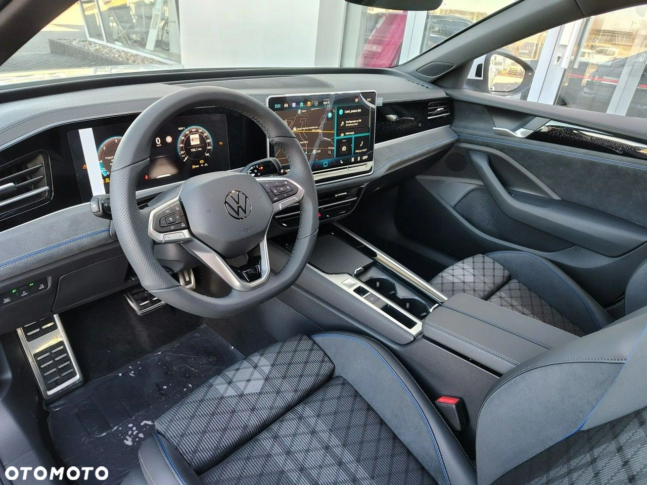 Volkswagen Passat 2.0 TDI SCR 4Mot R-Line Plus DSG - 7