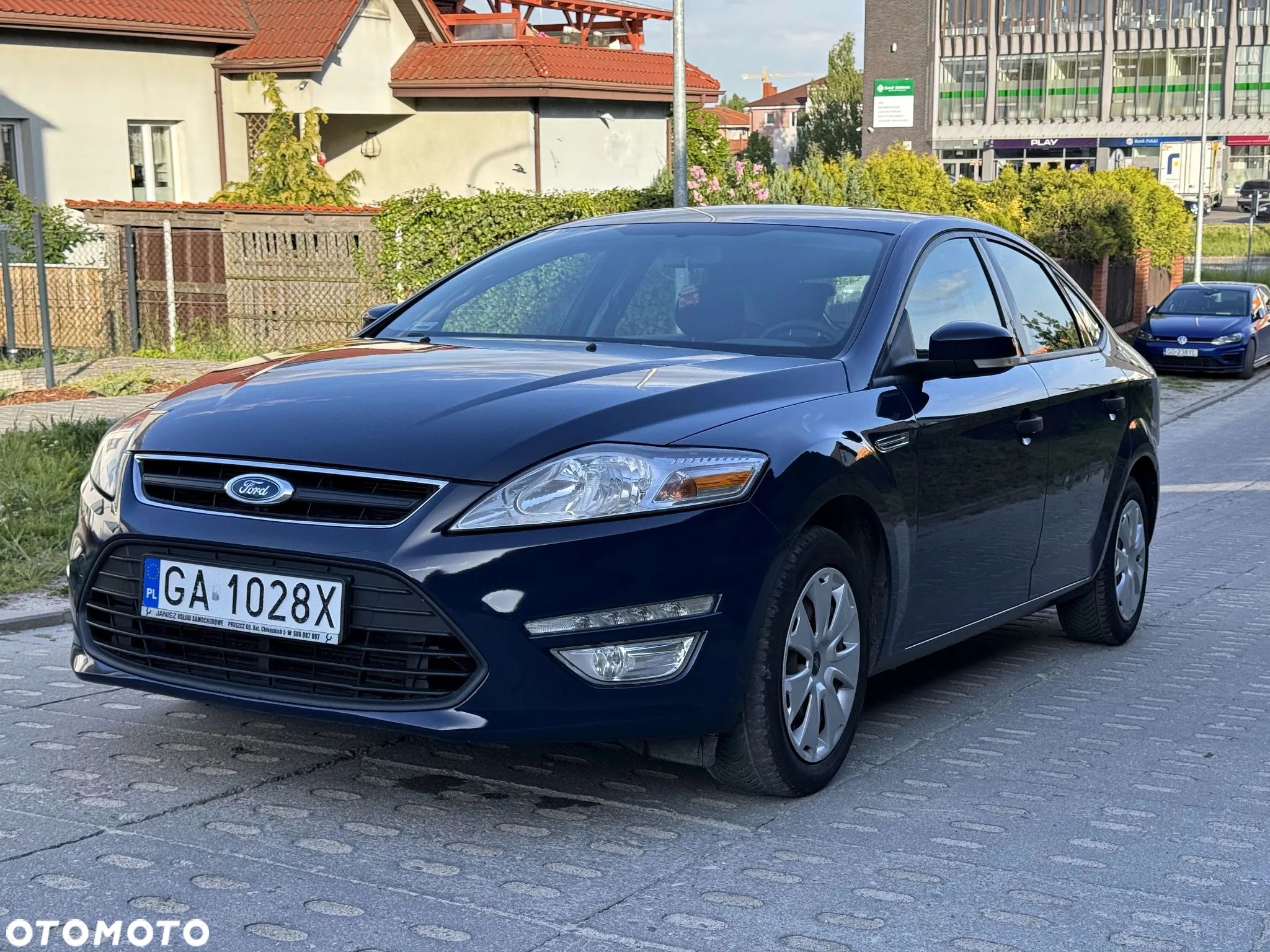 Ford Mondeo 1.6 T Ambiente - 1