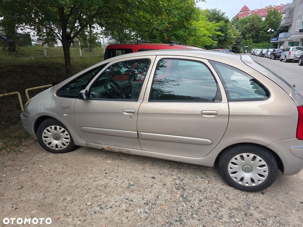 Citroën Xsara Picasso 1.8i Exclusive - 1