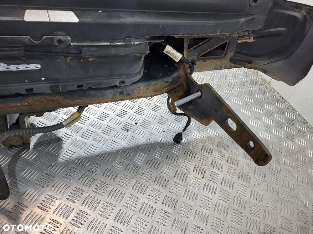 Vw Amarok Zderzak Belka Hak Tył Chrom - 16