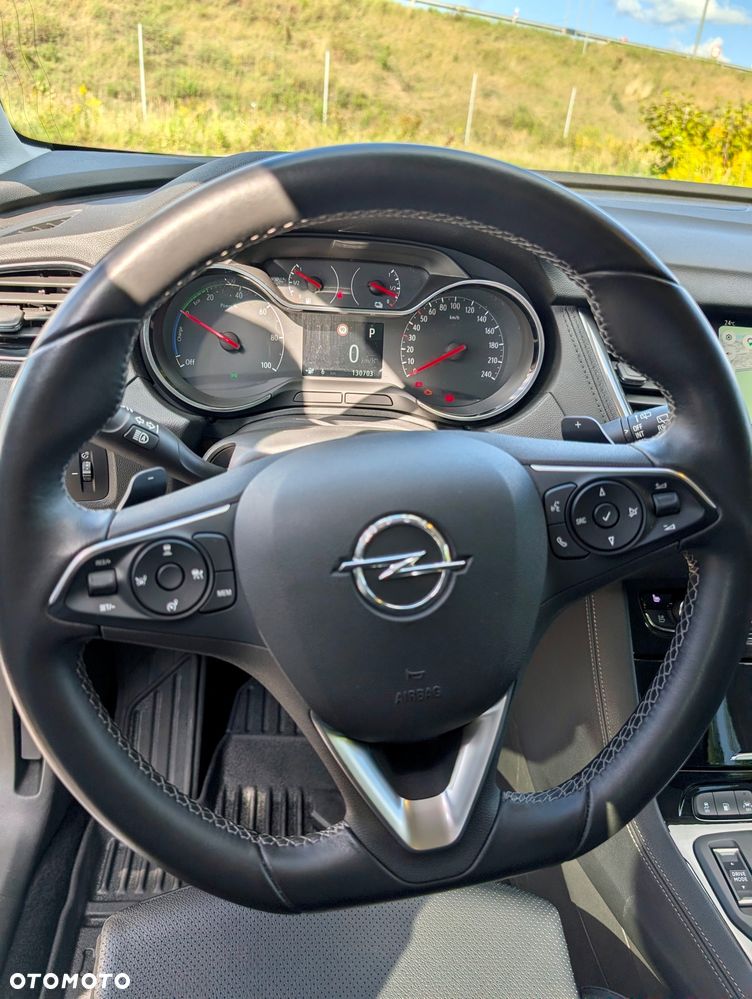 Opel Grandland X 1.6 T PHEV 4x4 Ultimate - 10