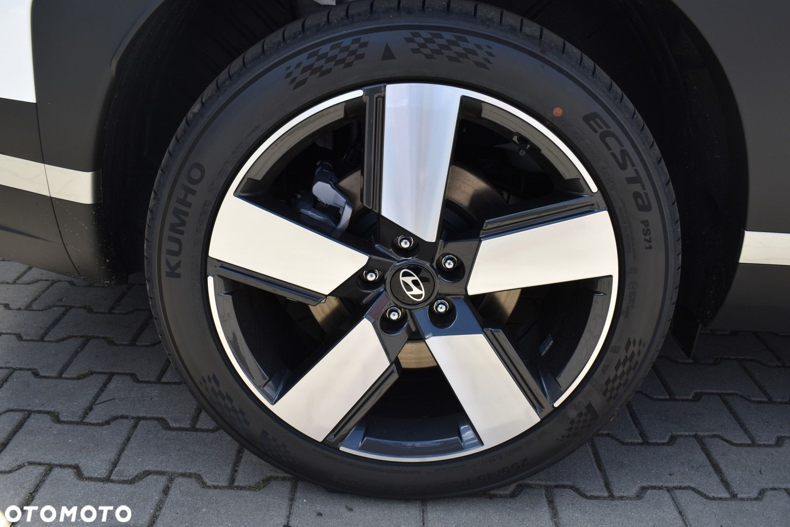 Hyundai Santa Fe - 8