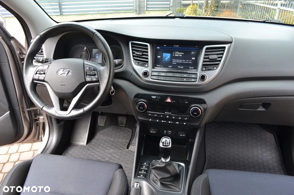 Hyundai Tucson blue 1.7 CRDi 2WD Advantage - 5