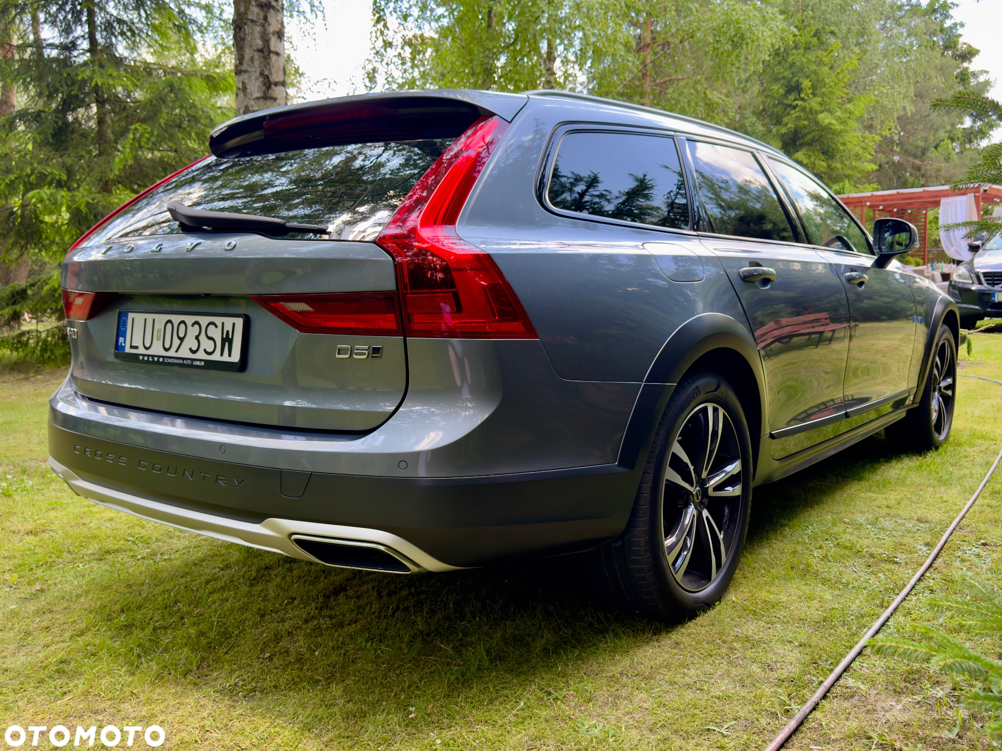 Volvo V90 D5 AWD Geartronic Inscription - 9