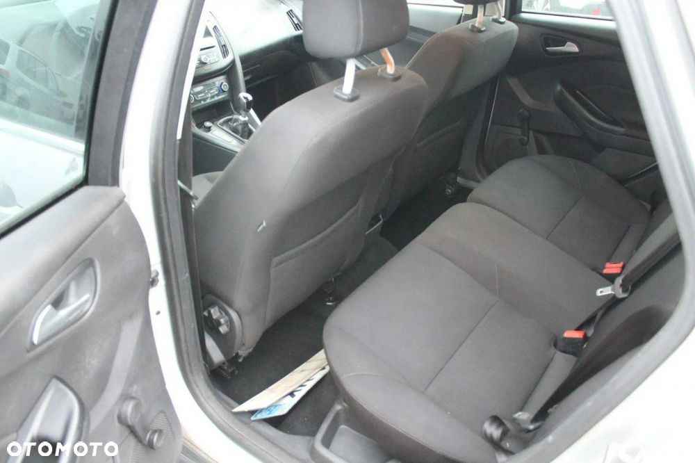 Ford Focus - 11