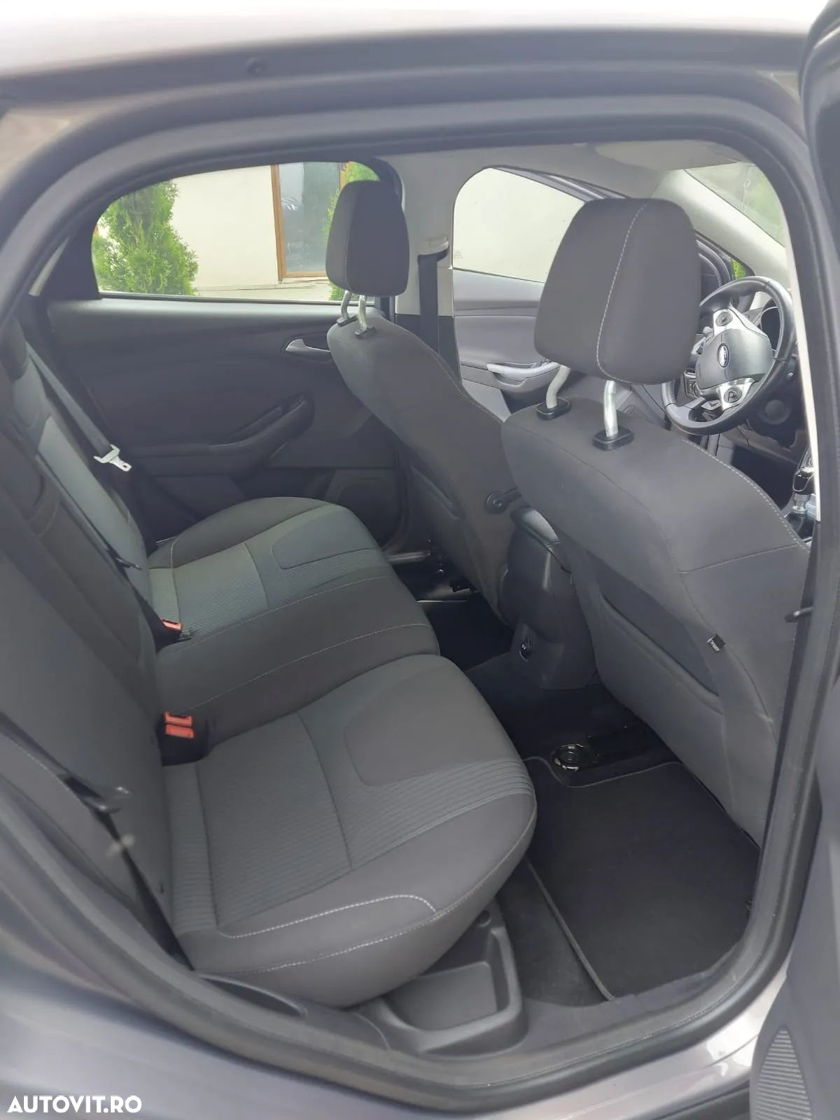 Ford Focus 1.6 TDCI DPF Titanium - 1