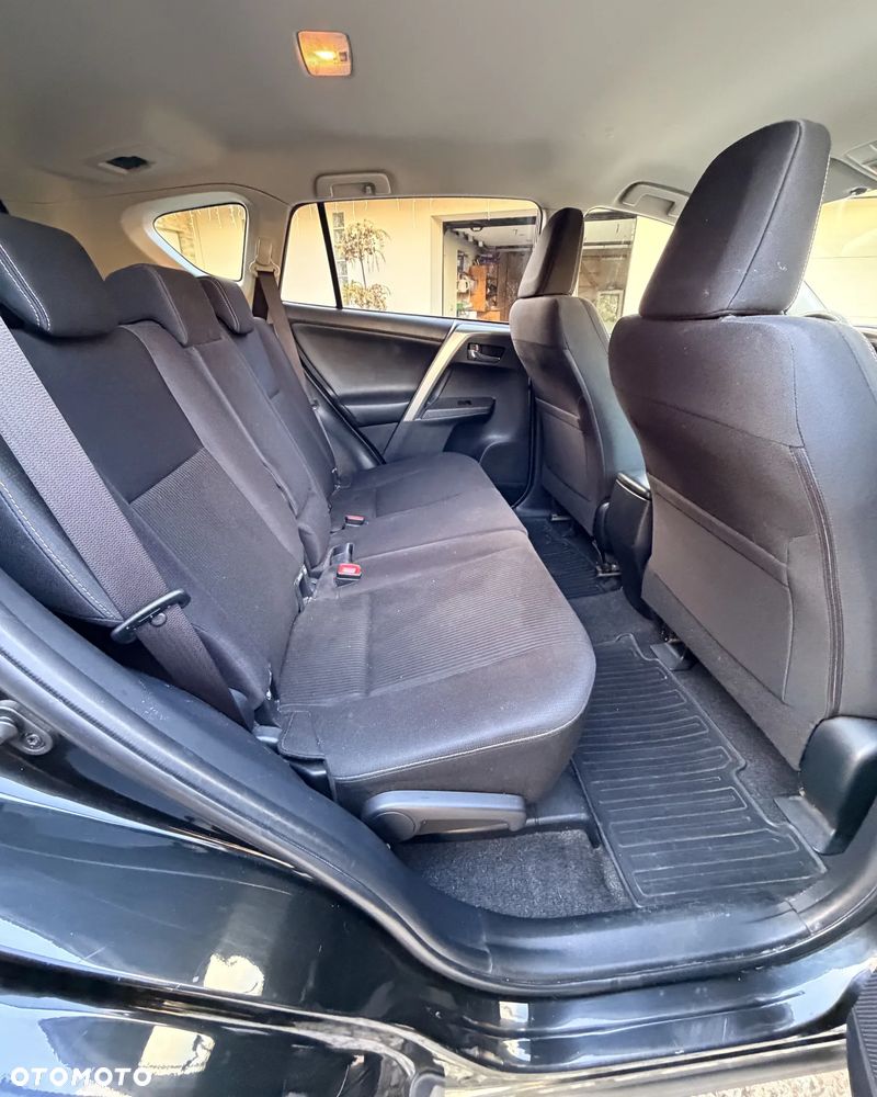 Toyota RAV4 - 15