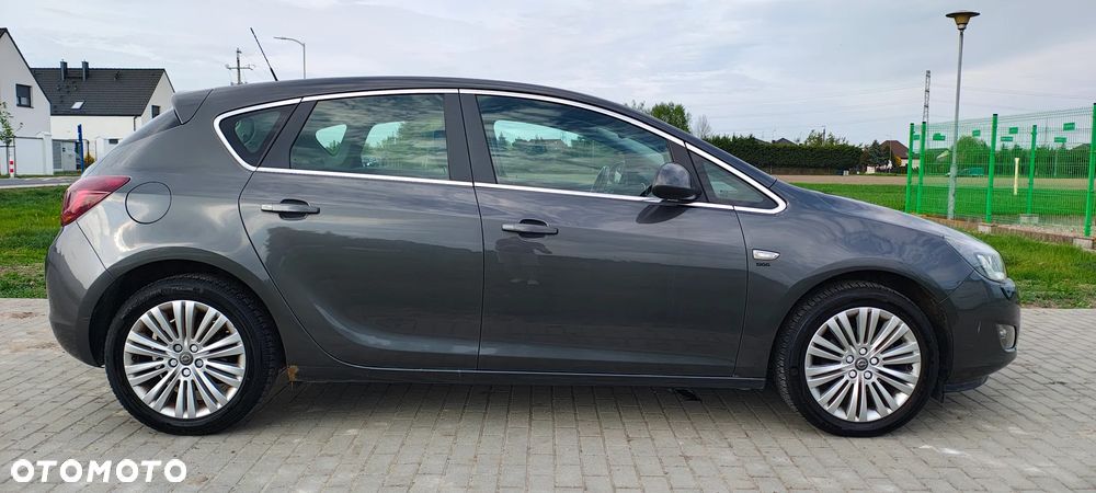 Opel Astra 1.4 Turbo - 2