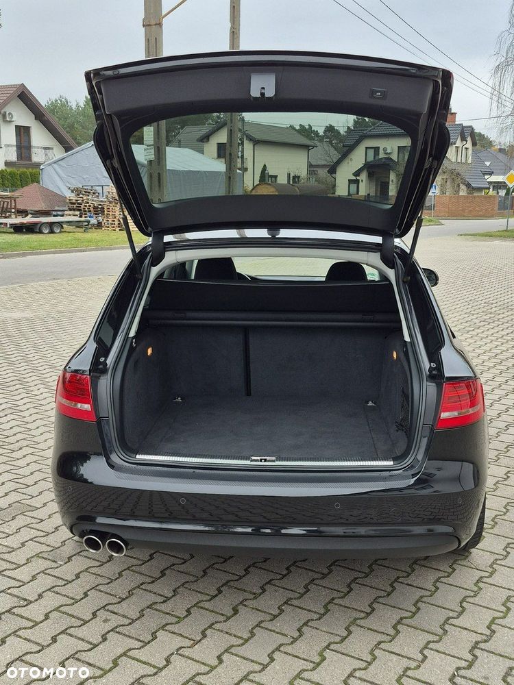 Audi A4 Avant 2.0 TDI clean diesel Quattro S tronic - 14