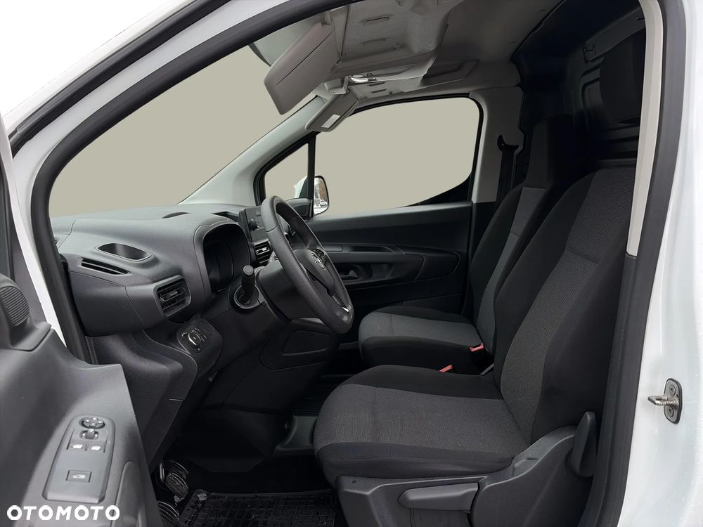 Opel COMBO FURGON L1 1,5 CDTI 102KM 39 800 ZŁ. NETTO - 11