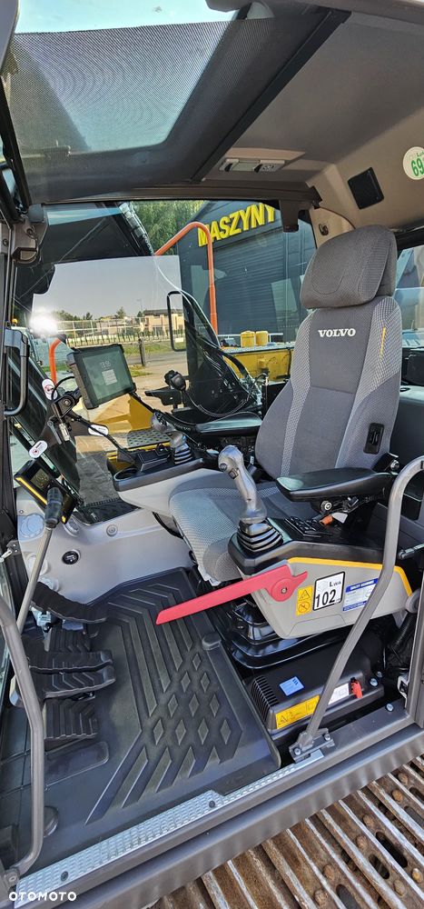 Volvo EC220EL (EC220, EC250) Trimble 3D głowica Engcon/Roto szczypce - 10