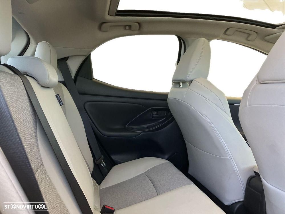 Toyota Yaris 1.5 HDF Luxury - 7