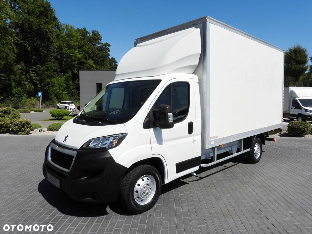 Peugeot BOXER KONTENER WINDA 8 PALET TEMPOMAT KLIMATYZACJA  130KM - 19