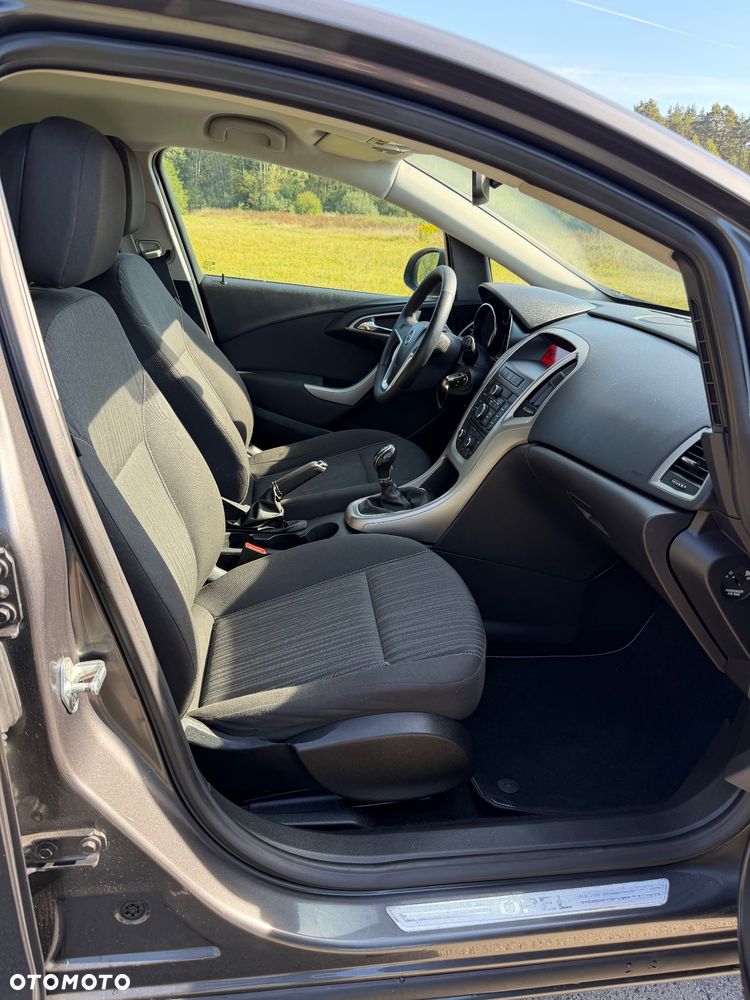 Opel Astra - 20