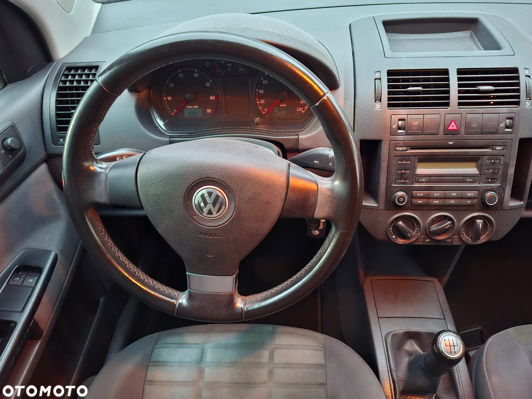 Volkswagen Polo 1.2 Sportline - 33