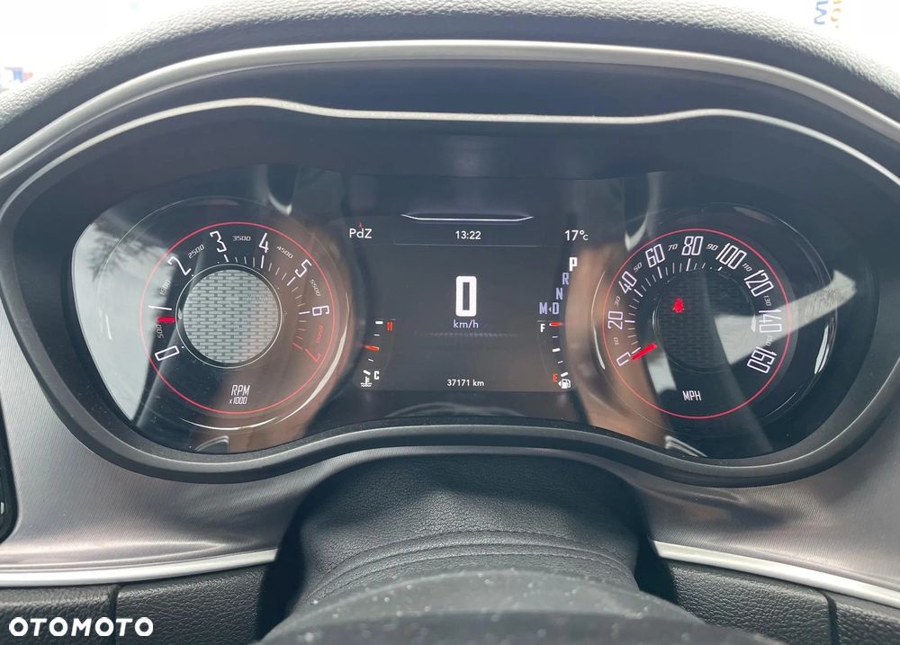 Dodge Challenger - 16