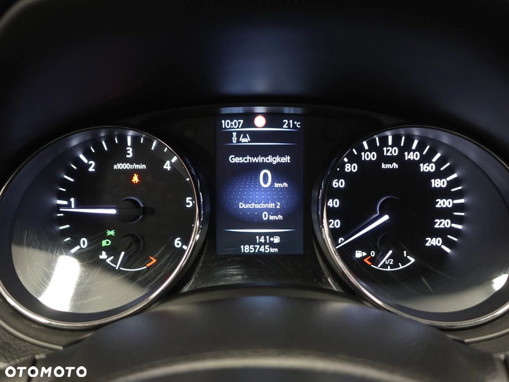 Nissan Qashqai 1.6 DCi ALL-MODE 4x4i N-Connecta - 35