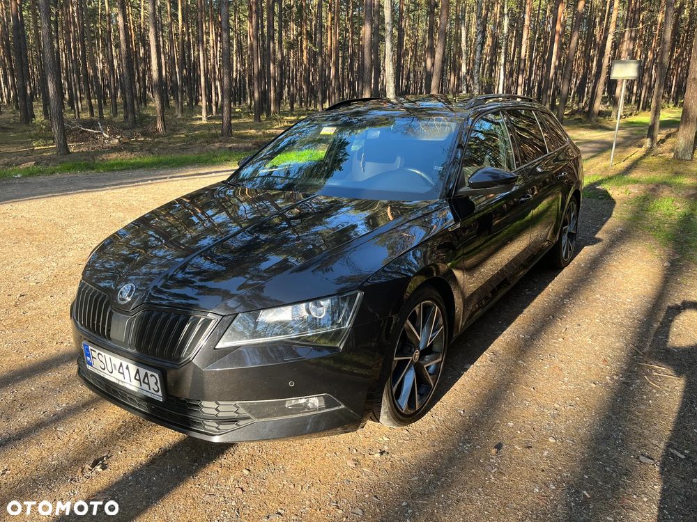 Skoda Superb 2.0 TDI SCR 4x4 Sportline DSG - 2