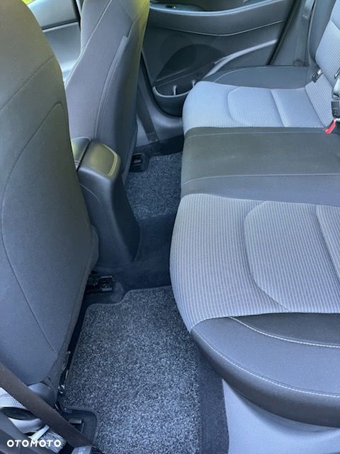 Hyundai i30 1.4 Classic + - 24