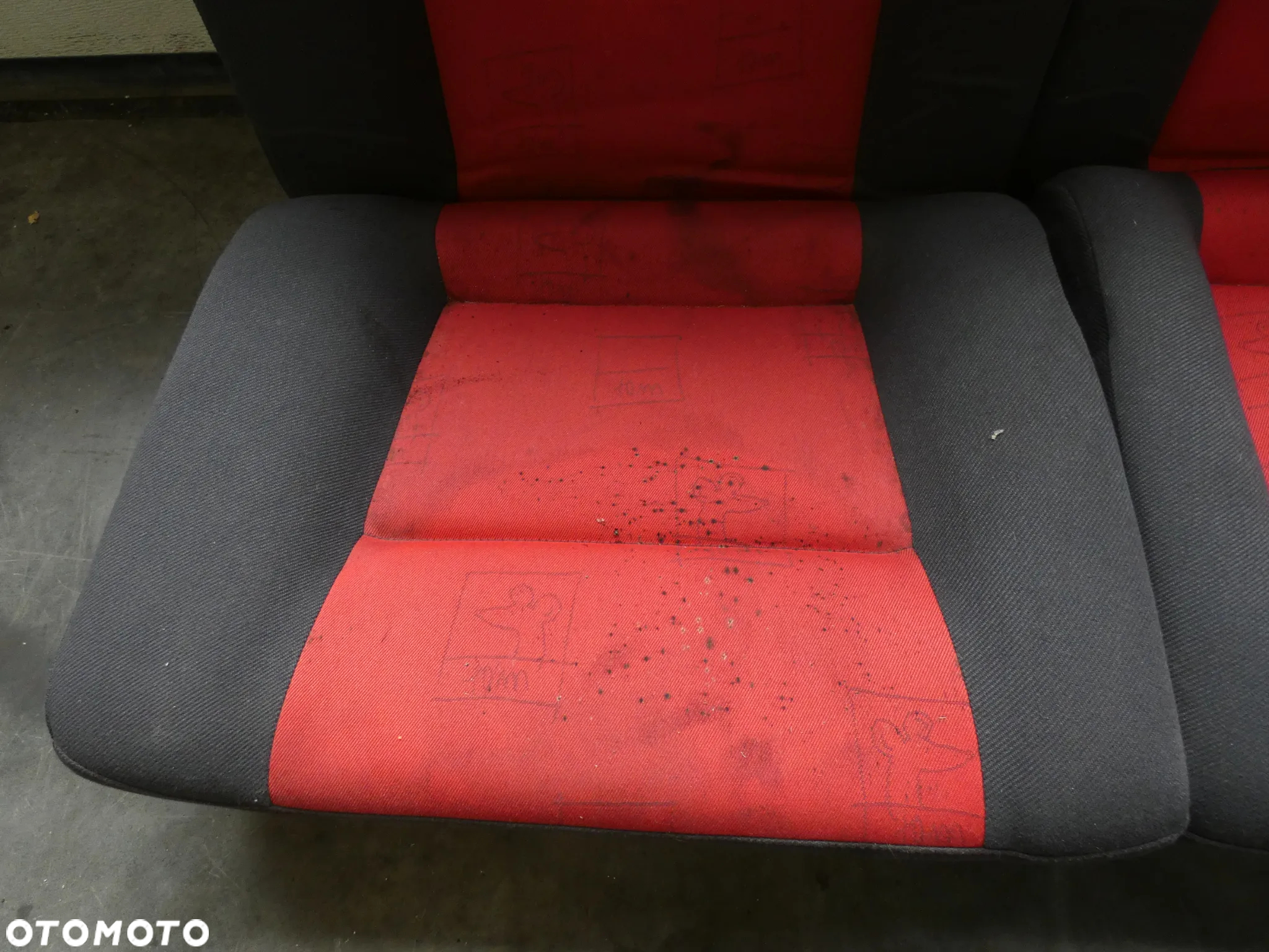 VW LUPO FOTELE PRZÓD KANAPA TYŁ KOMPLET MATERIAŁOWE CZERWONE TOM GORLICE - 13