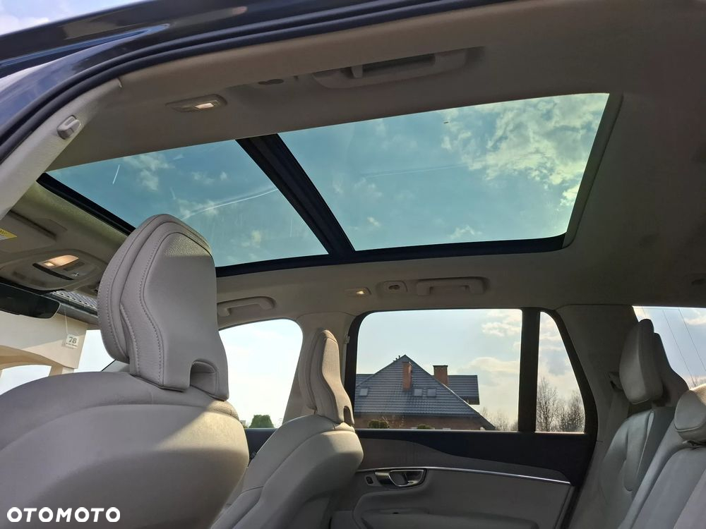 Volvo XC 90 T8 AWD Plug-In Hybrid Plus Bright 7os - 36