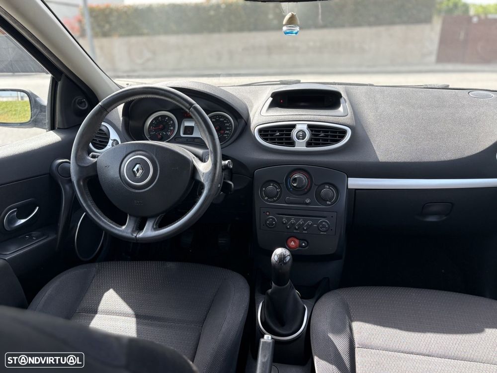 Renault Clio 1.2 16V Dynamique - 6